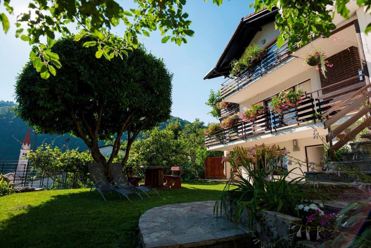 Hisa Taljat Apartment Most Na Soci Ngoại thất bức ảnh