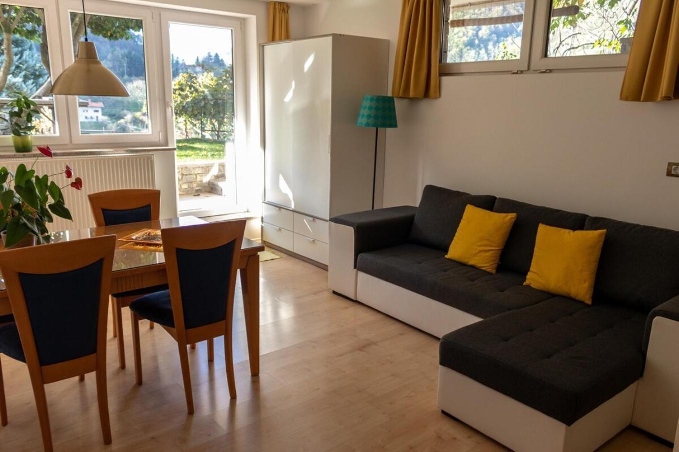 Hisa Taljat Apartment Most Na Soci Ngoại thất bức ảnh